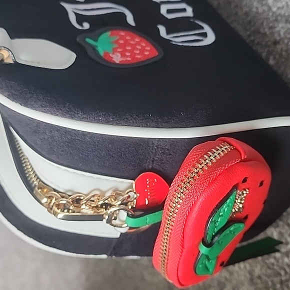 I ACCEPT MOST OFFERS Juicy Bag - Picture 3 of 5